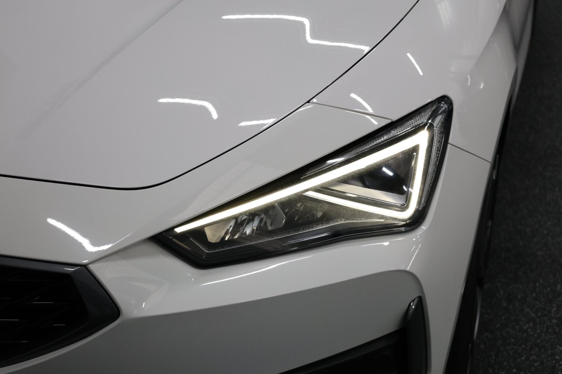 Hoofdafbeelding CUPRA Leon