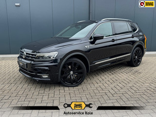 Volkswagen Tiguan Allspace 1.5 TSI R-Line * Trekhaak * Camera * Virtual Cockpit * Stoelverwarming *