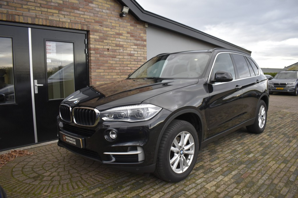 Hoofdafbeelding BMW X5