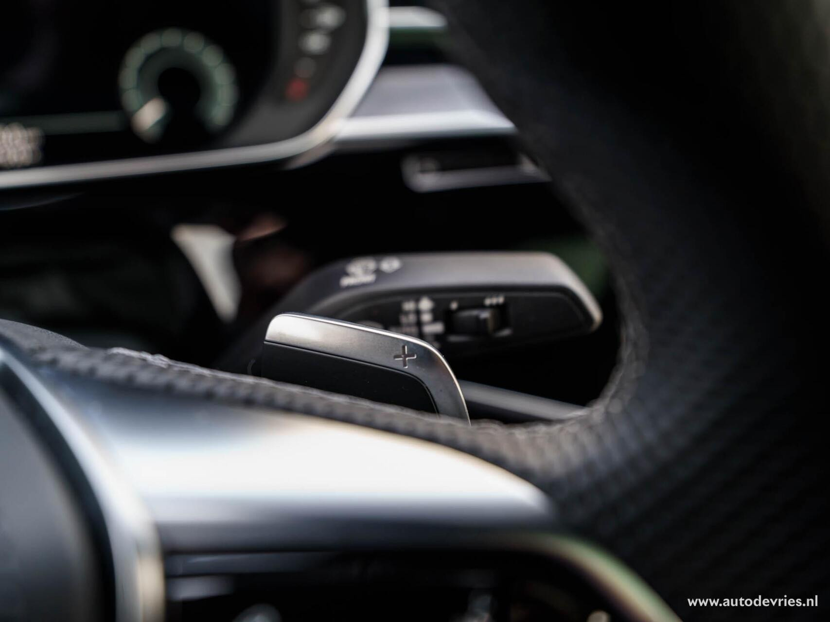 Hoofdafbeelding Audi A8