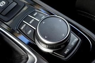 BMW 2 Serie BMW 2 Serie Active Tourer 220i Executive Edition Rijklaarprijs-Garantie 1e Eigenaar Navigatie Led Sport Interieur Head-Up - afbeelding nr 28