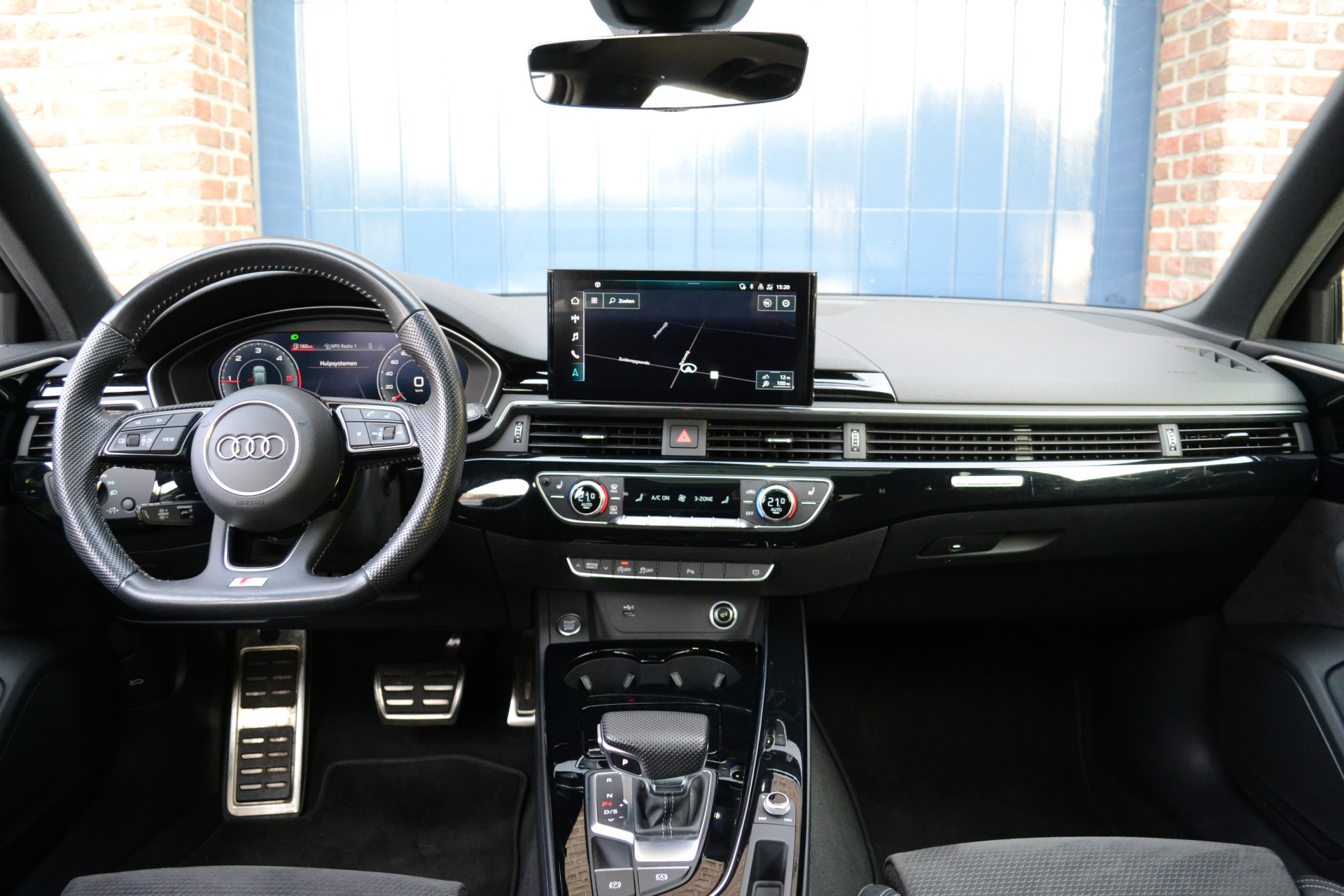 Hoofdafbeelding Audi A4