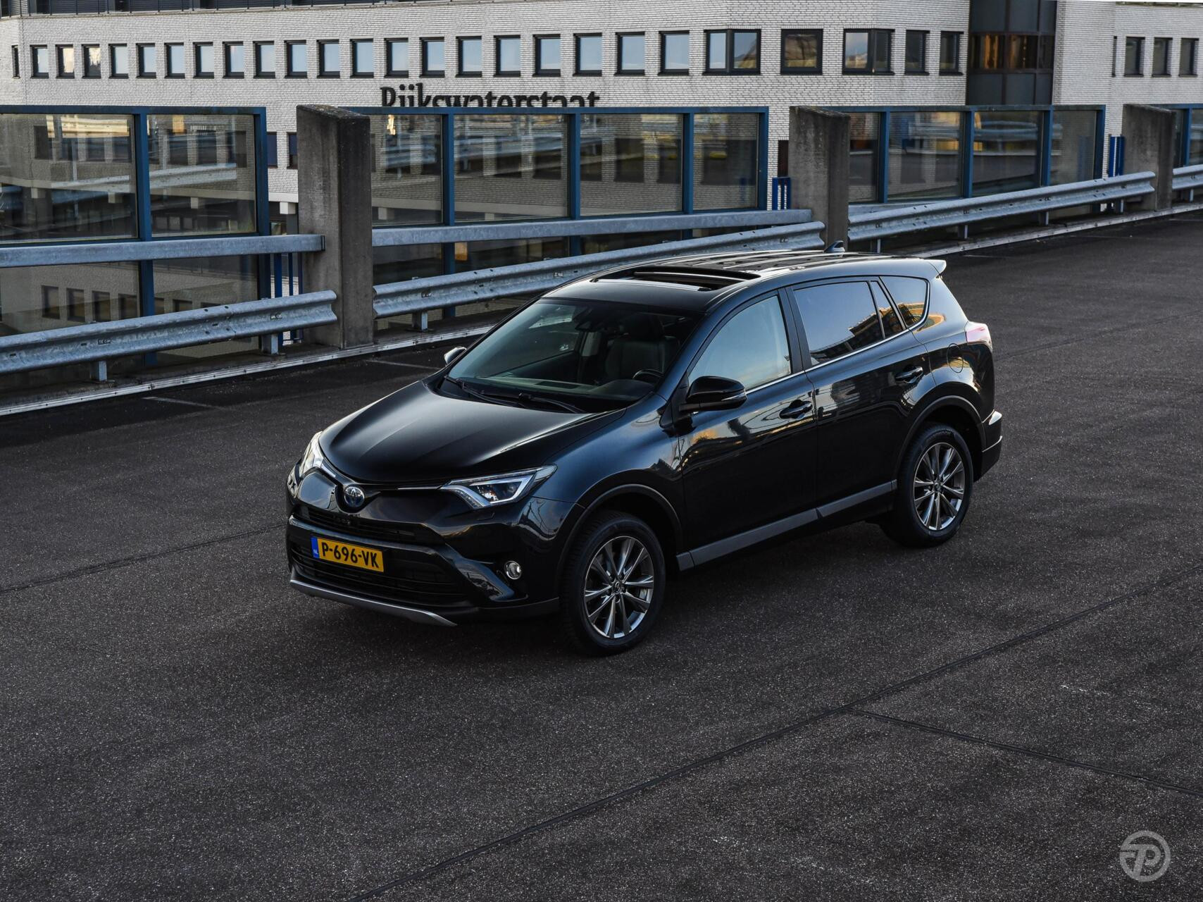 Hoofdafbeelding Toyota RAV4