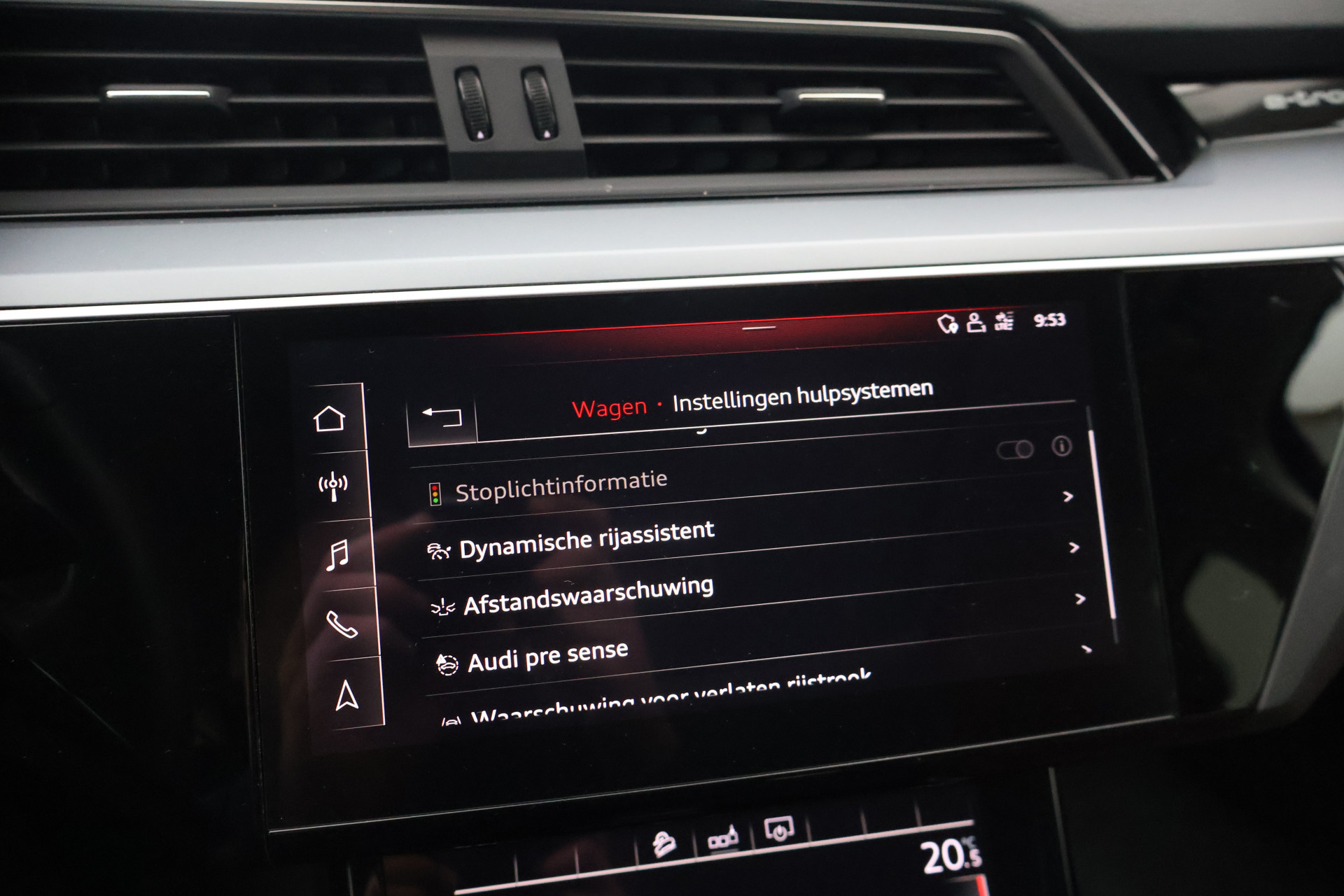 Hoofdafbeelding Audi e-tron