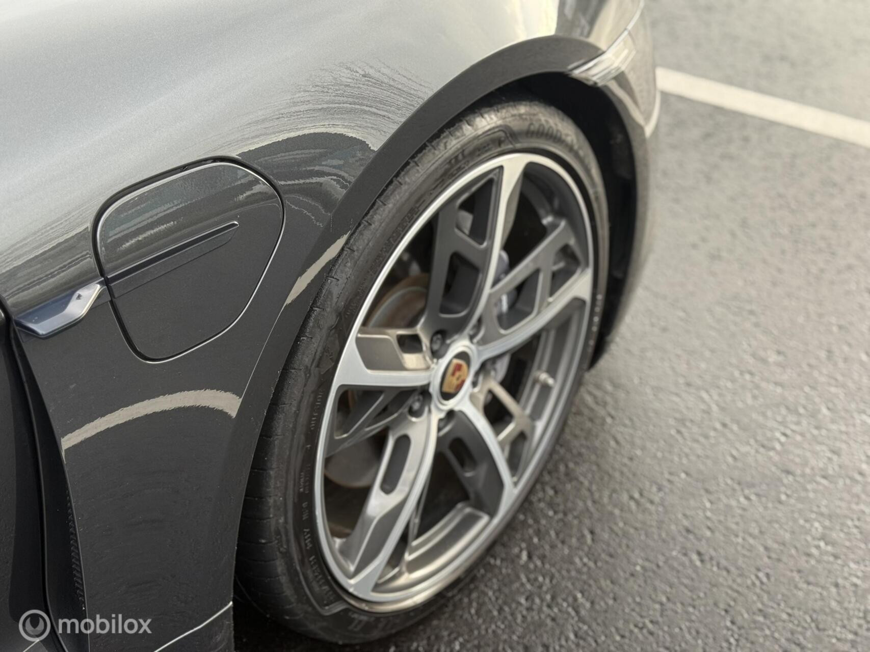 Hoofdafbeelding Porsche Taycan