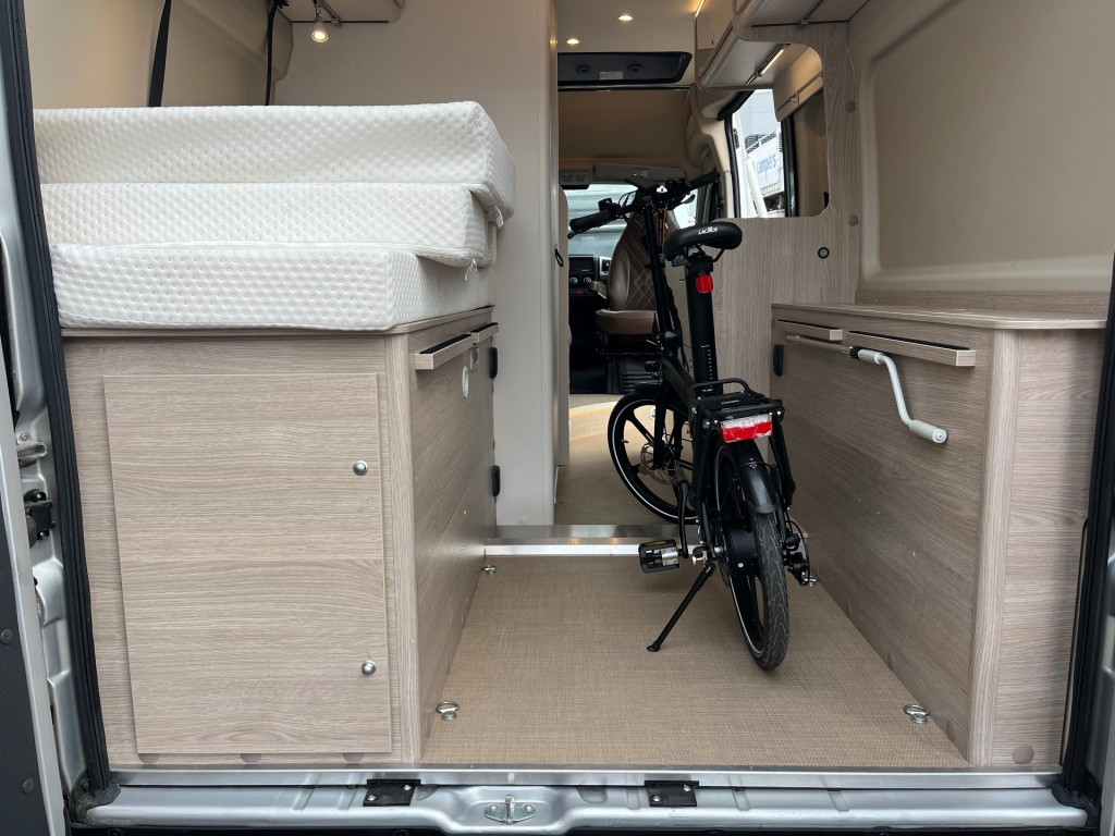 Hoofdafbeelding Bürstner Campeo C600 Active Hefdak Cruise