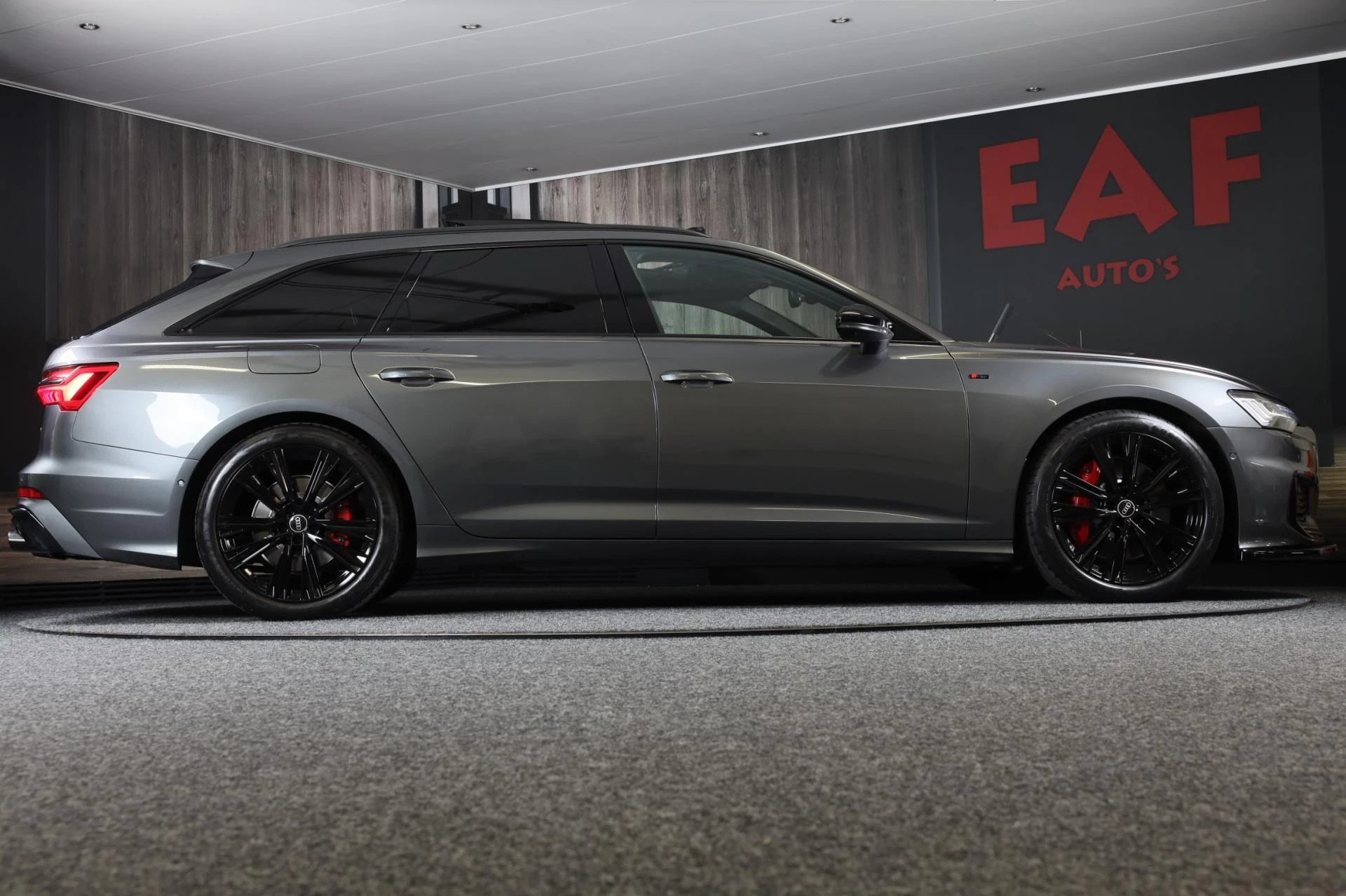 Hoofdafbeelding Audi A6