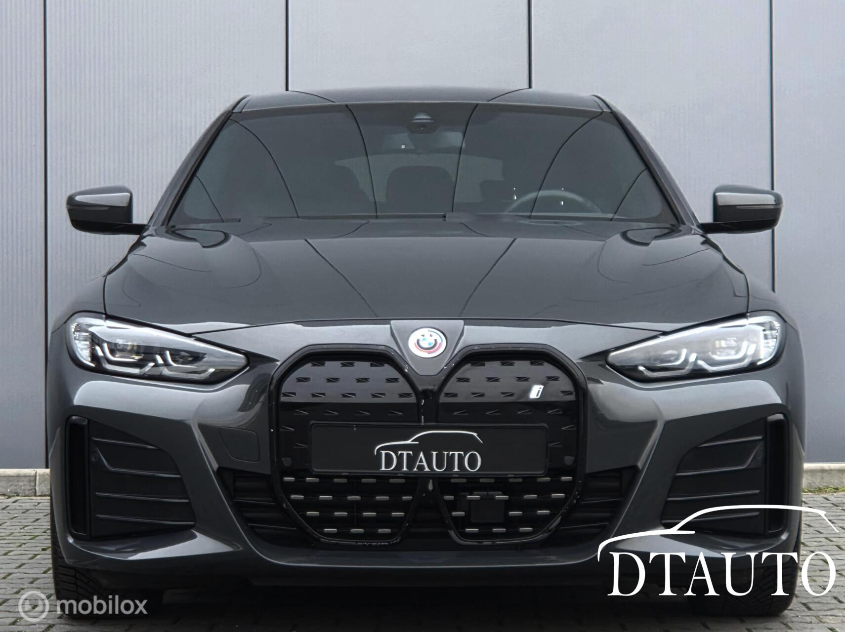 Hoofdafbeelding BMW i4