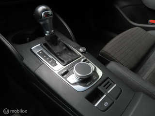 Audi A3 Audi A3 Limousine 35 TFSI Advance Sport/Virtueel dash/carplay/18
