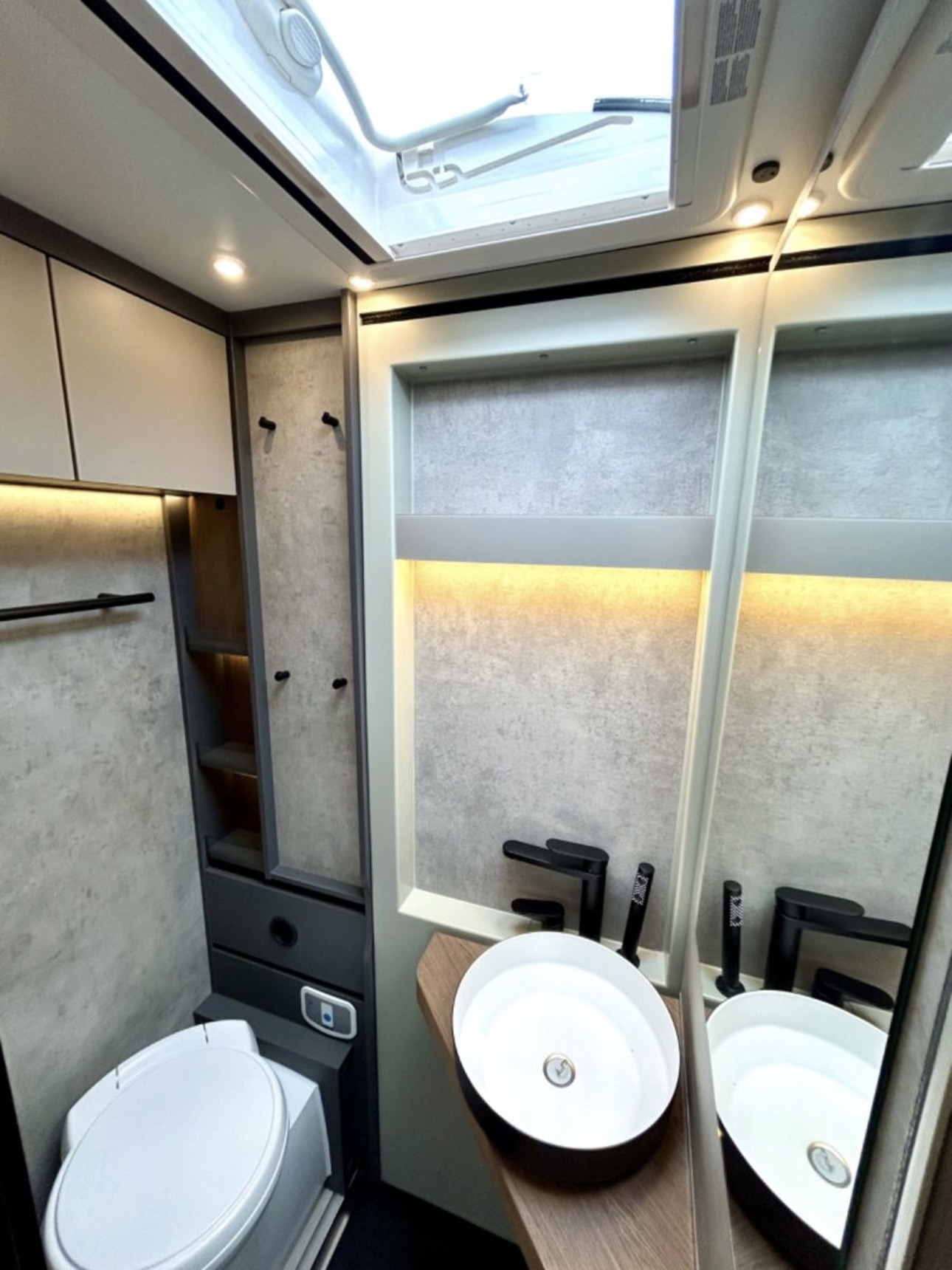 Hoofdafbeelding Niesmann+Bischoff ISmove 7.3F