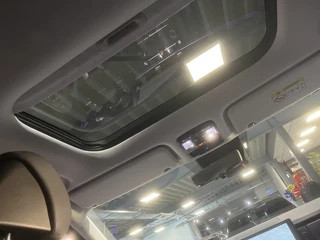 Hyundai Santa Fe Hyundai Santa Fe 1.6 T-GDI HEV Premium Sky 7zits |DEMO| - afbeelding nr 8