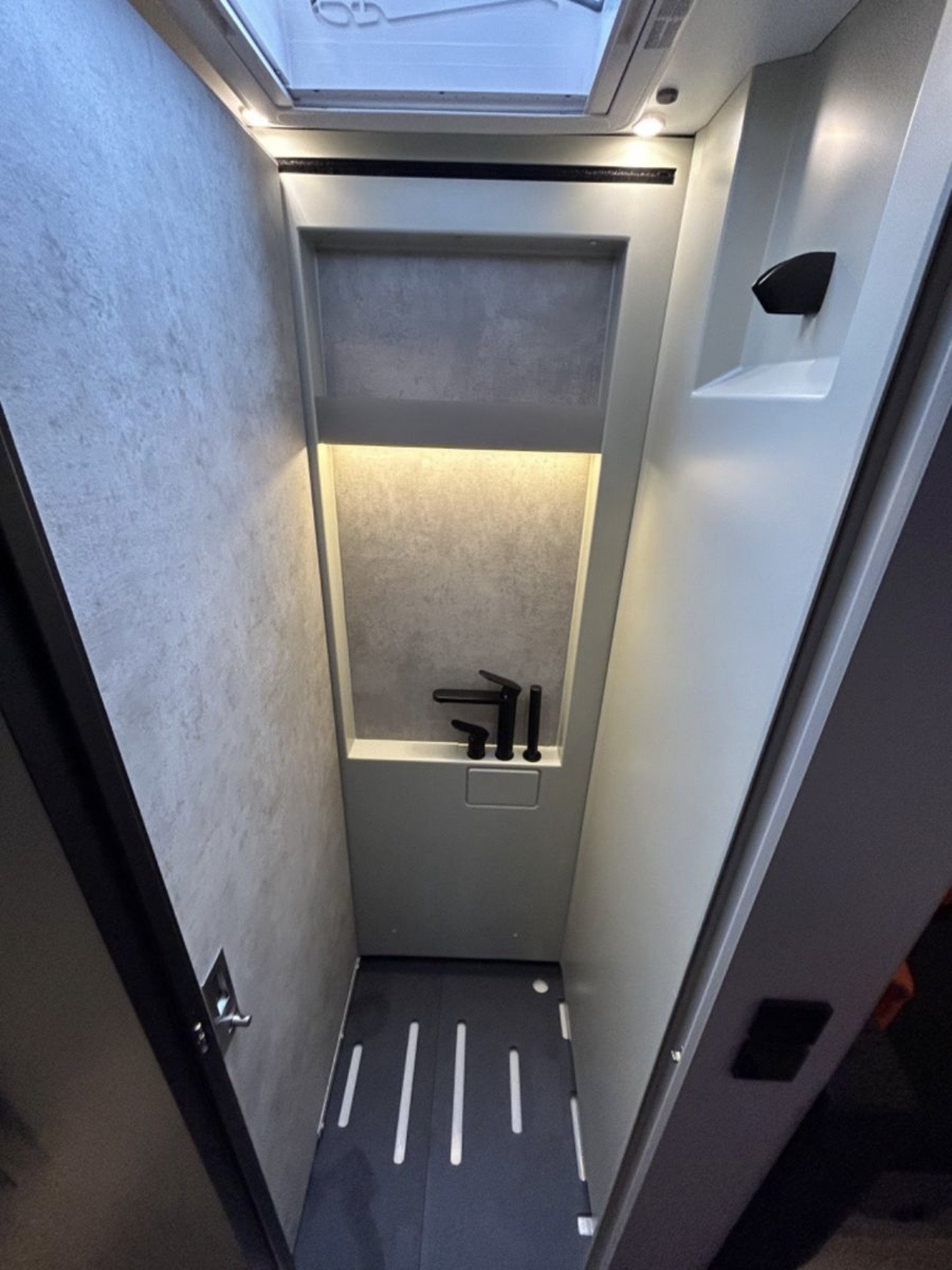 Hoofdafbeelding Niesmann+Bischoff ISmove 7.3F