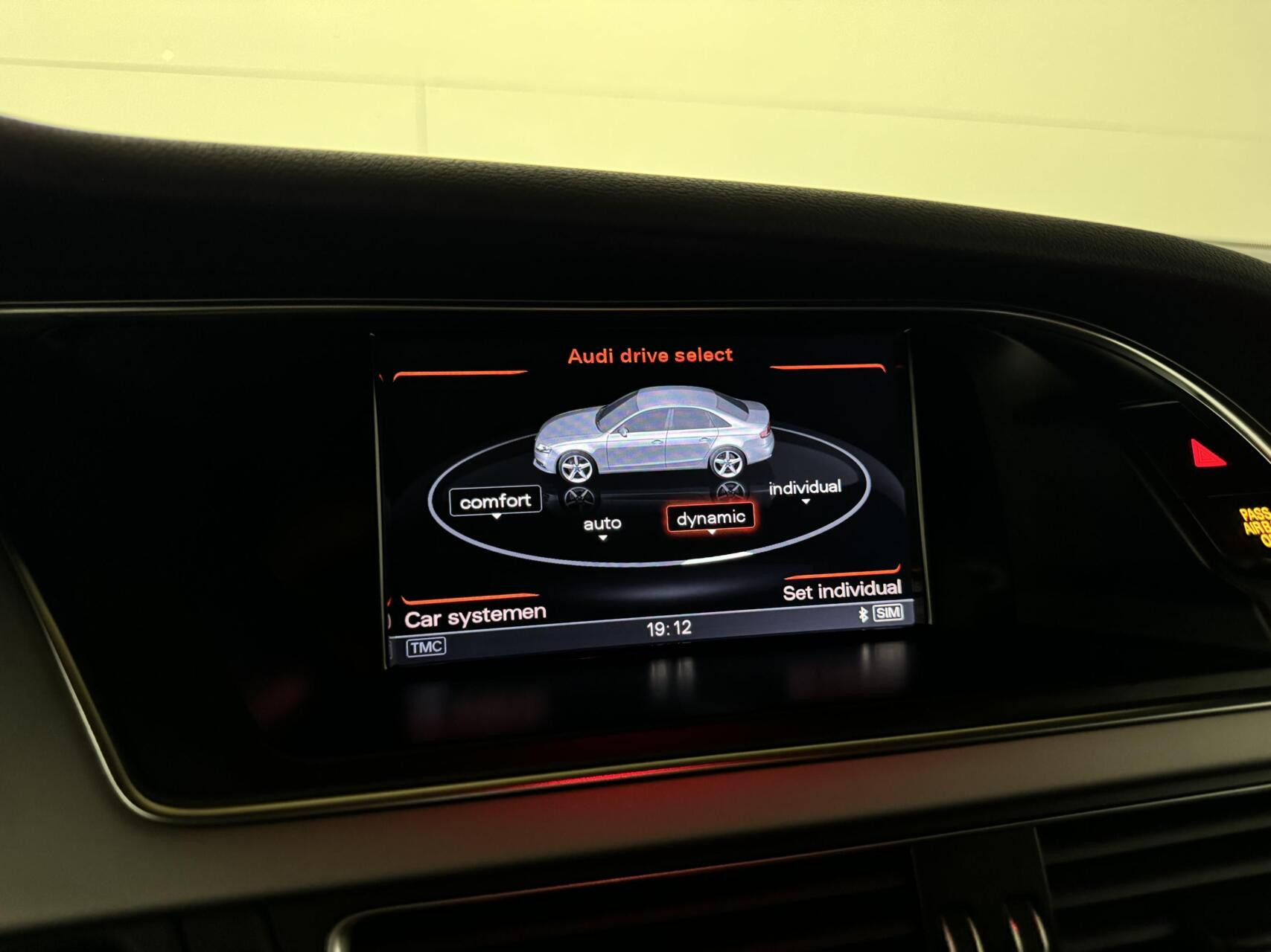 Hoofdafbeelding Audi S4