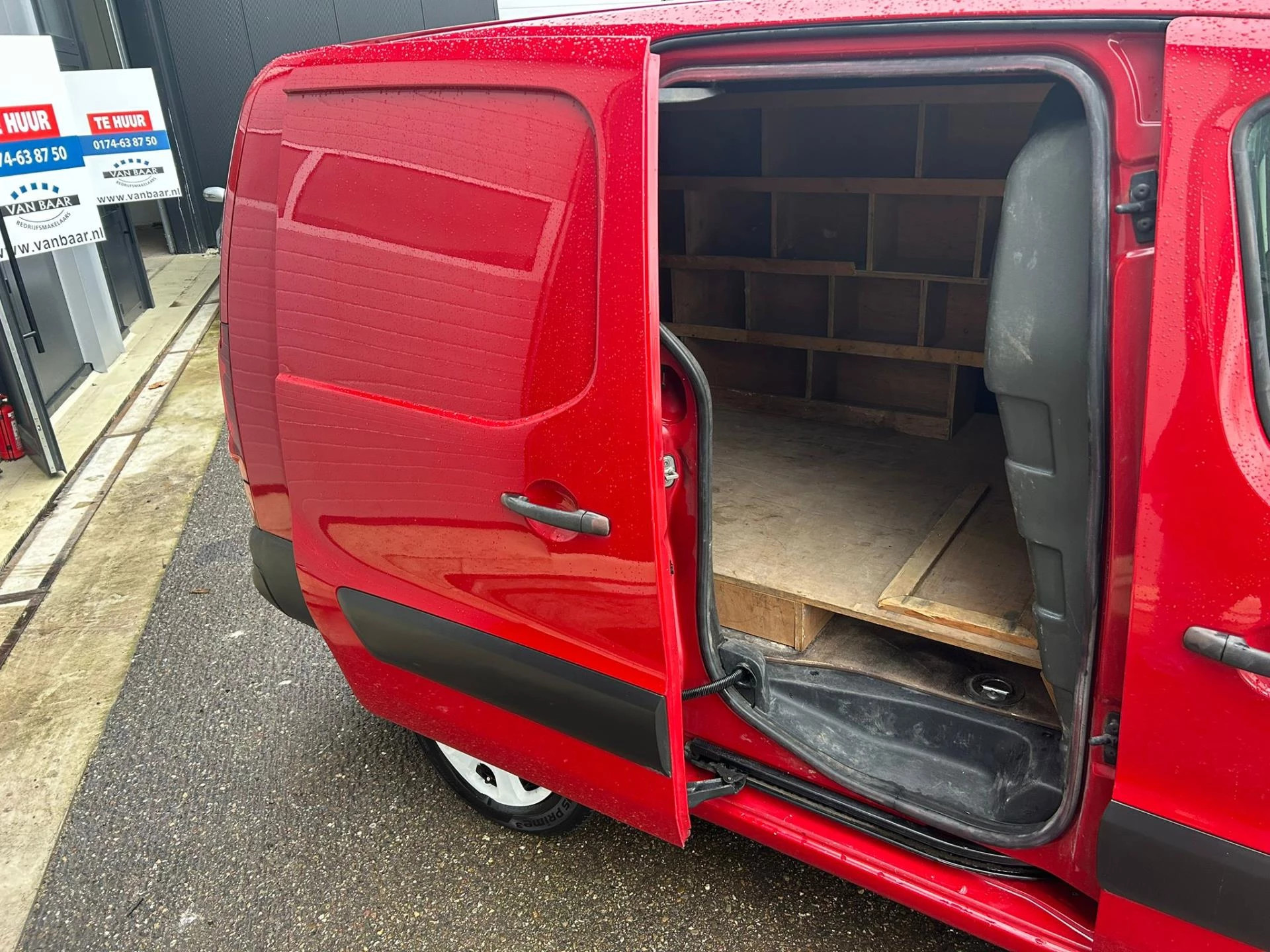 Hoofdafbeelding Peugeot Partner