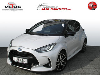 Toyota Yaris Yaris 1.5 Hybride Executive parkeersensoren!