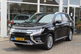 Mitsubishi Outlander 2.4 PHEV INTENSE S