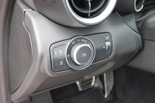Alfa Romeo Giulia Alfa Romeo Giulia 2.0 T 280PK GME AWD VELOCE | ROSSO ETNA | SPERDIFFERENTIEEL Q4 | HARMAN KARDON BEAUTIFUL SOUND PACK 900W INCLUSIEF LEDEREN DASHBOARD | ALARM SYSTEEM | RIJASSISTENPAKKET | DODEHOEK DETECTIE | ELEKTRISCH BEDIENBARE VOORSTOELEN MET GEHEUGEN FUNCTIE | LEDEREN BEKLEDING | ZWARTE HEMELBEKLEDING | FULL LED MATRIX KOPLAMPEN | NAVIGATIE | APPLE CARPLAY/ANDROID AUTO | PARKEERSENSOREN VOOR EN ACHTER | 19