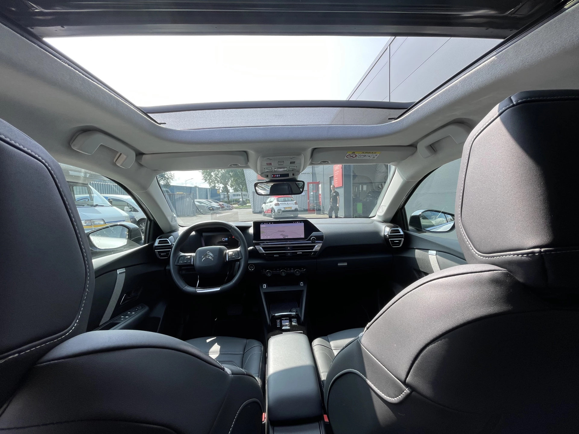 Hoofdafbeelding Citroën ë-C4 X