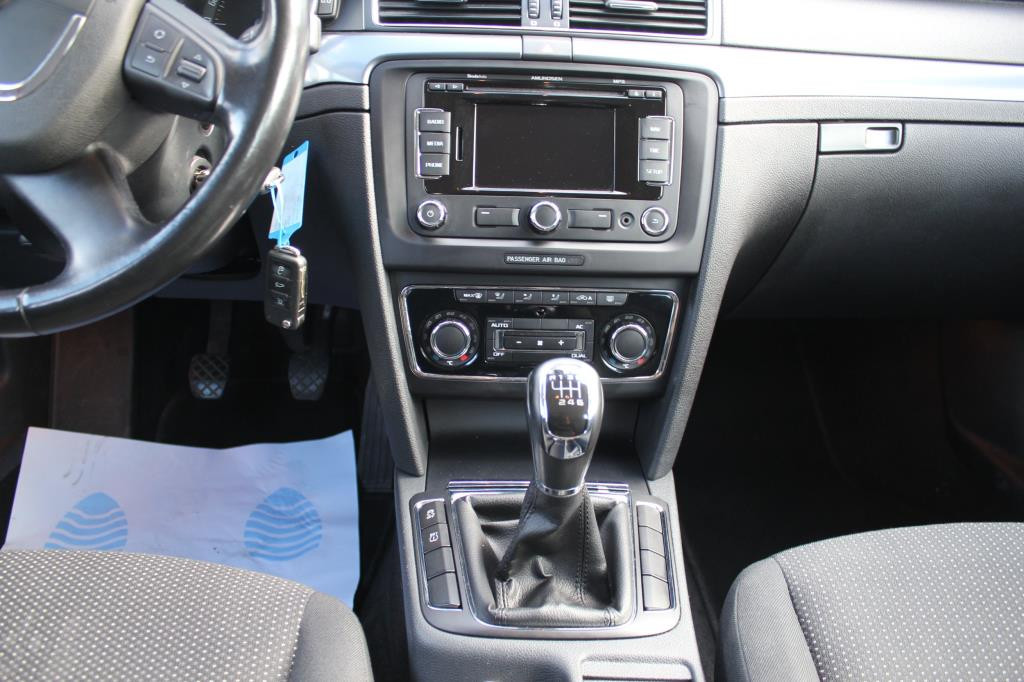 Hoofdafbeelding Škoda Superb