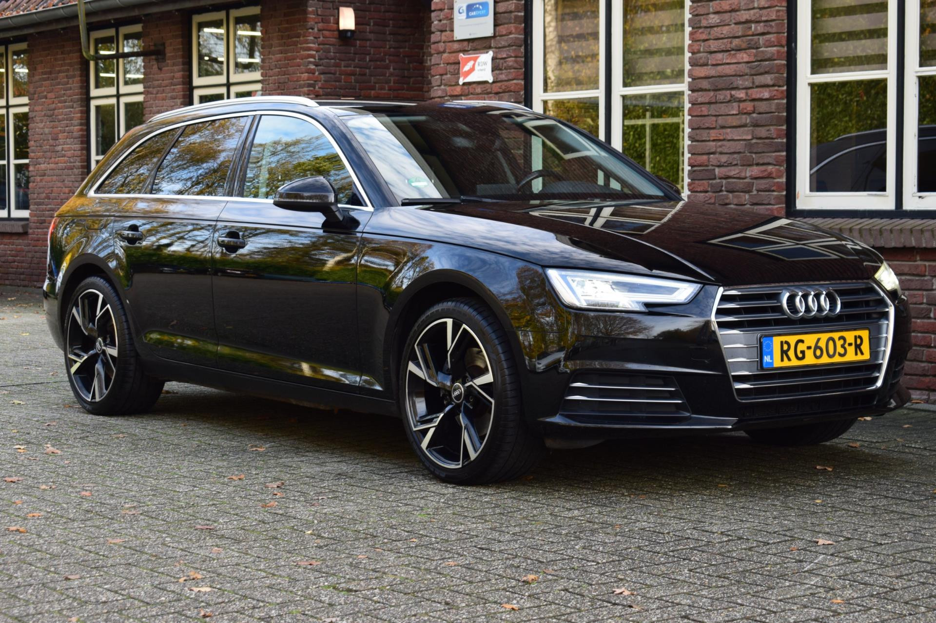 Hoofdafbeelding Audi A4