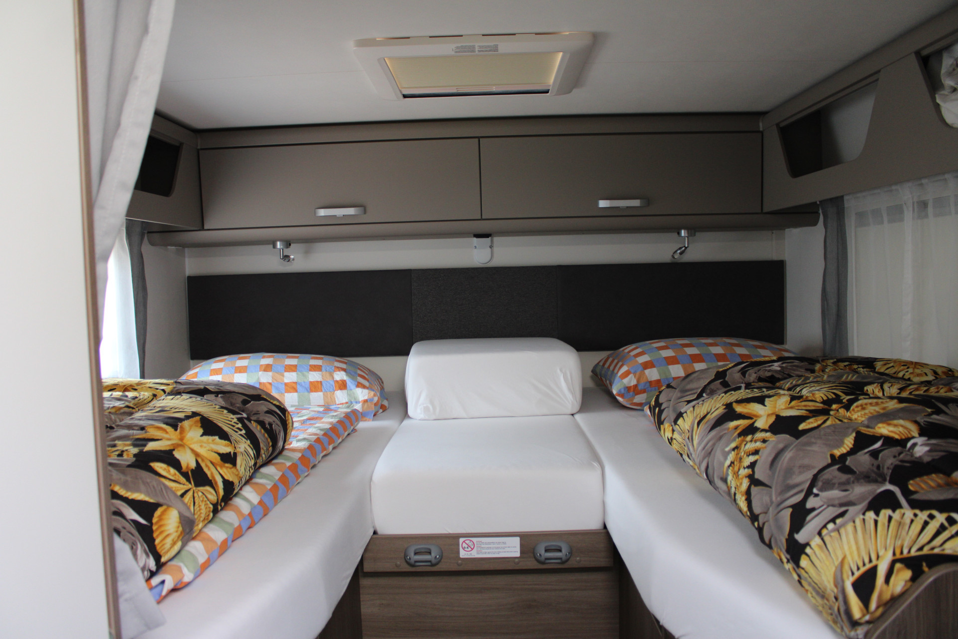 Hoofdafbeelding Carado T680/T447T