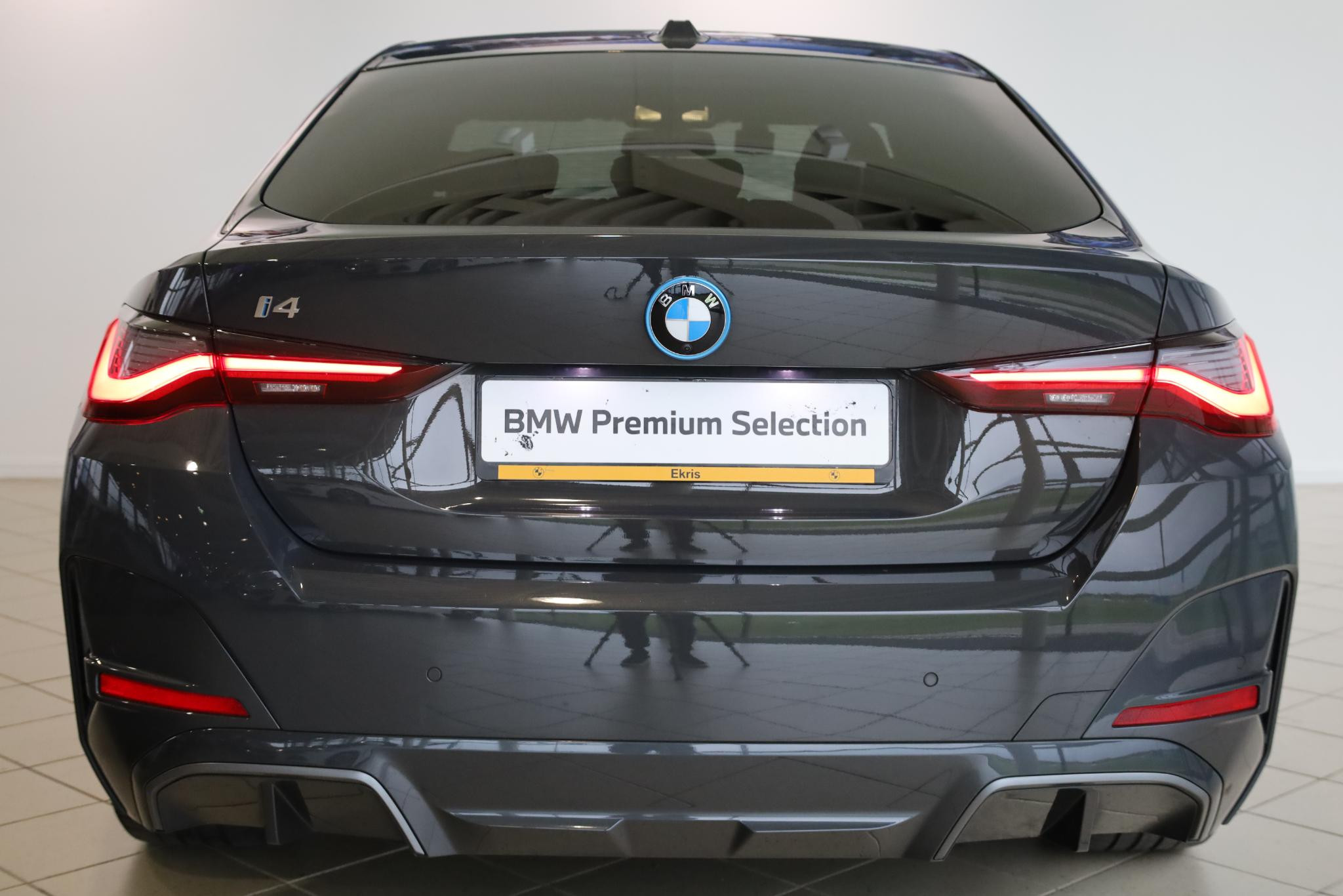 Hoofdafbeelding BMW i4