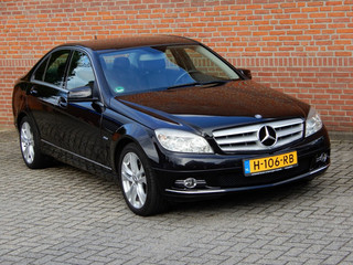 Mercedes-Benz C-Klasse 200 CGI BLUEEFFICIENCY BUSINESS AVANTGARDE automaat