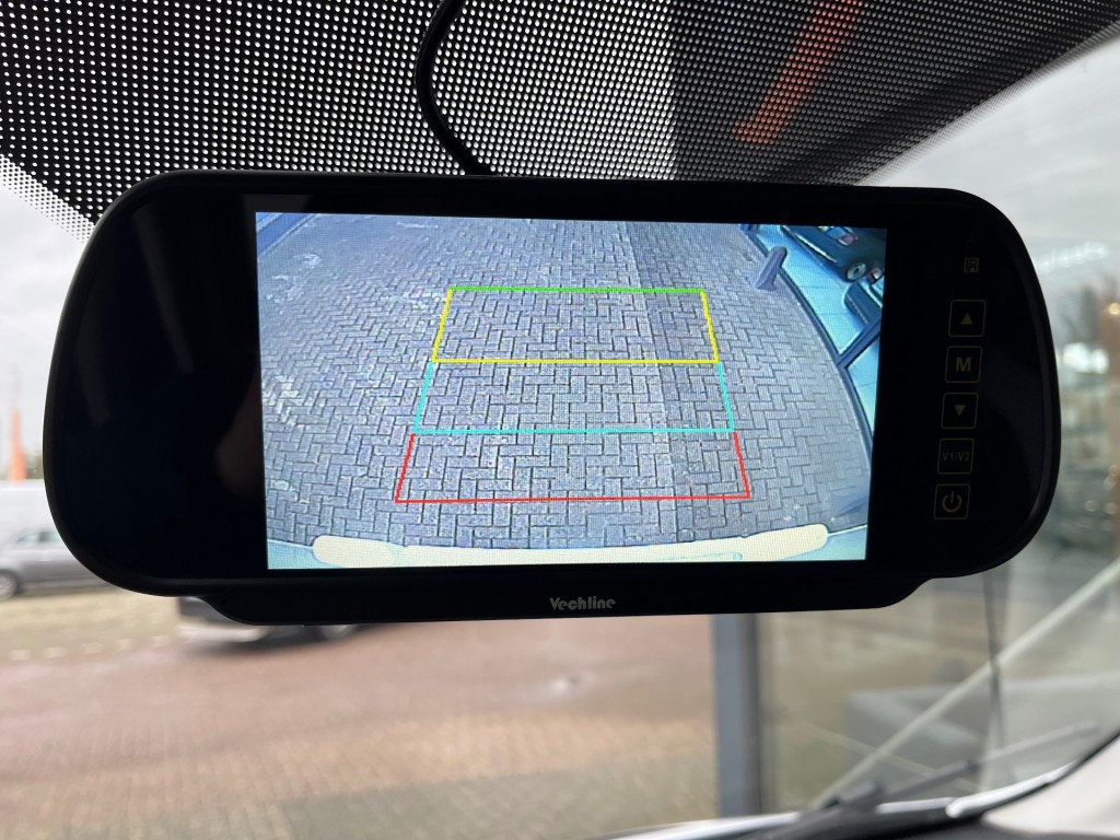 Hoofdafbeelding Chausson 697 S