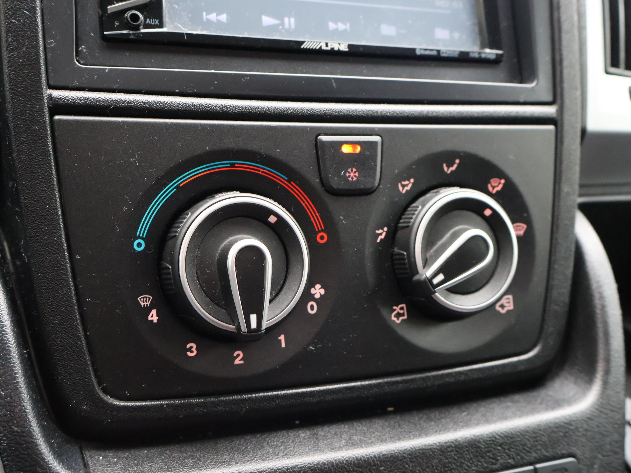 Hoofdafbeelding Pössl Summit 640