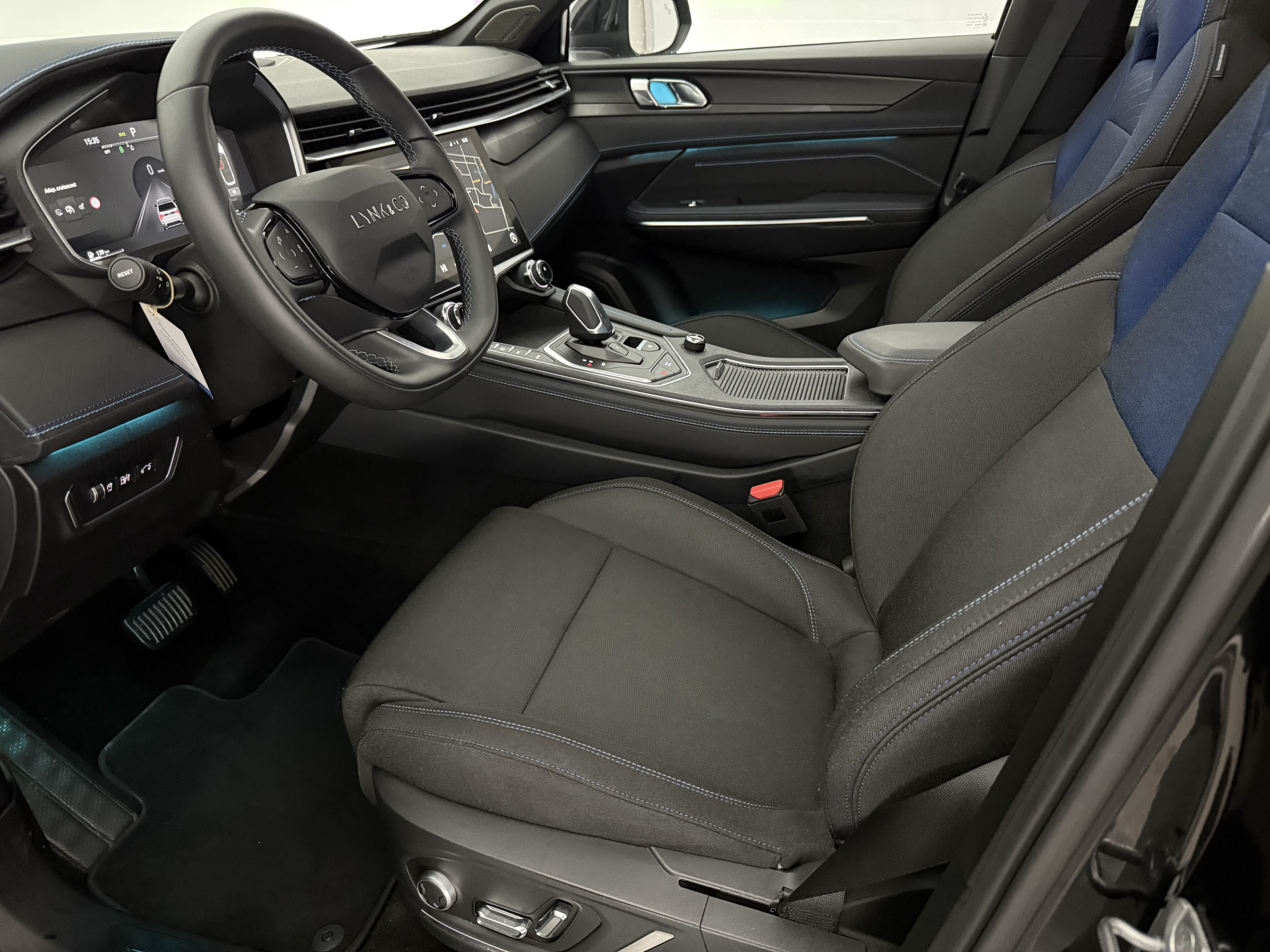 Hoofdafbeelding Lynk & Co 01