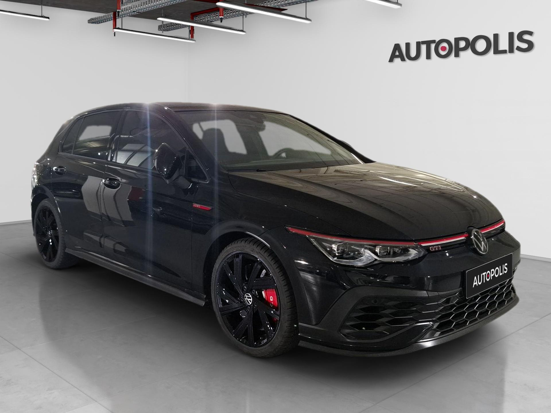 Volkswagen-Golf-image-18