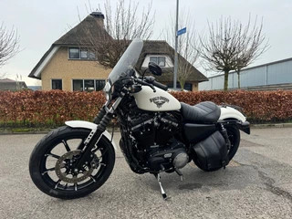 Harley-Davidson Sportster Iron 883 Xl