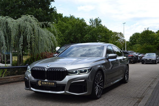 Hoofdafbeelding BMW 7 Serie BMW 7 Serie 745 M SPORT - Pano - Acitve steer - Vol