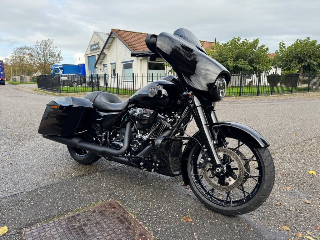 Hoofdafbeelding Harley-Davidson Street Glide
