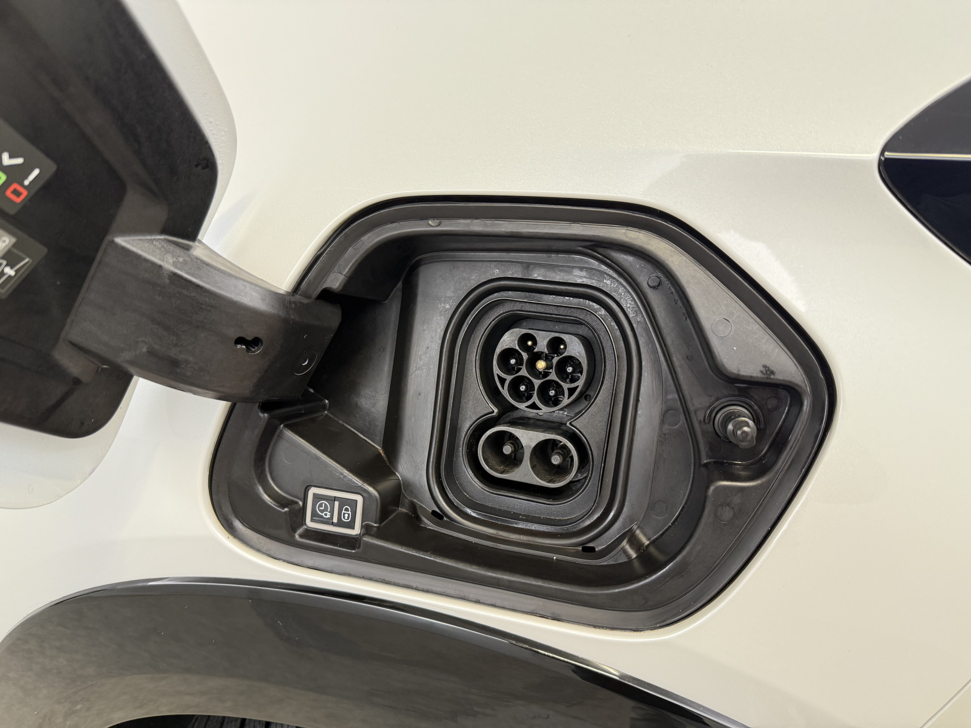 Hoofdafbeelding Peugeot e-208