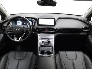 Hyundai Santa Fe Hyundai Santa Fe 1.6 T-GDI HEV Comfort Smart 7 Persoons | Trekhaak | DAB | Naviga - afbeelding nr 2