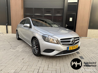 Mercedes A-klasse 180 AUTOMAAT Pano Navi Stoelverwarming AMG