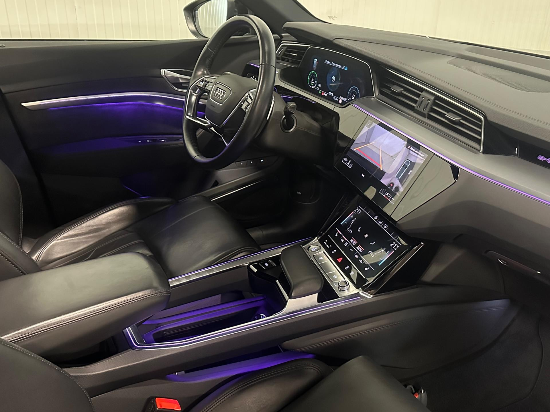 Hoofdafbeelding Audi e-tron
