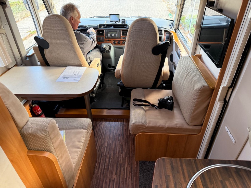 Hoofdafbeelding Hymer Exsis  562 Silverline