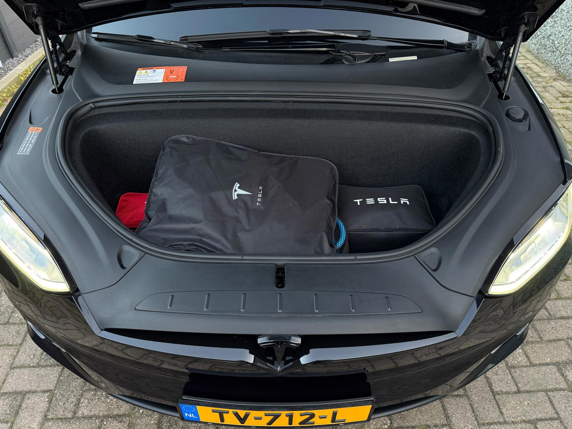 Hoofdafbeelding Tesla Model X