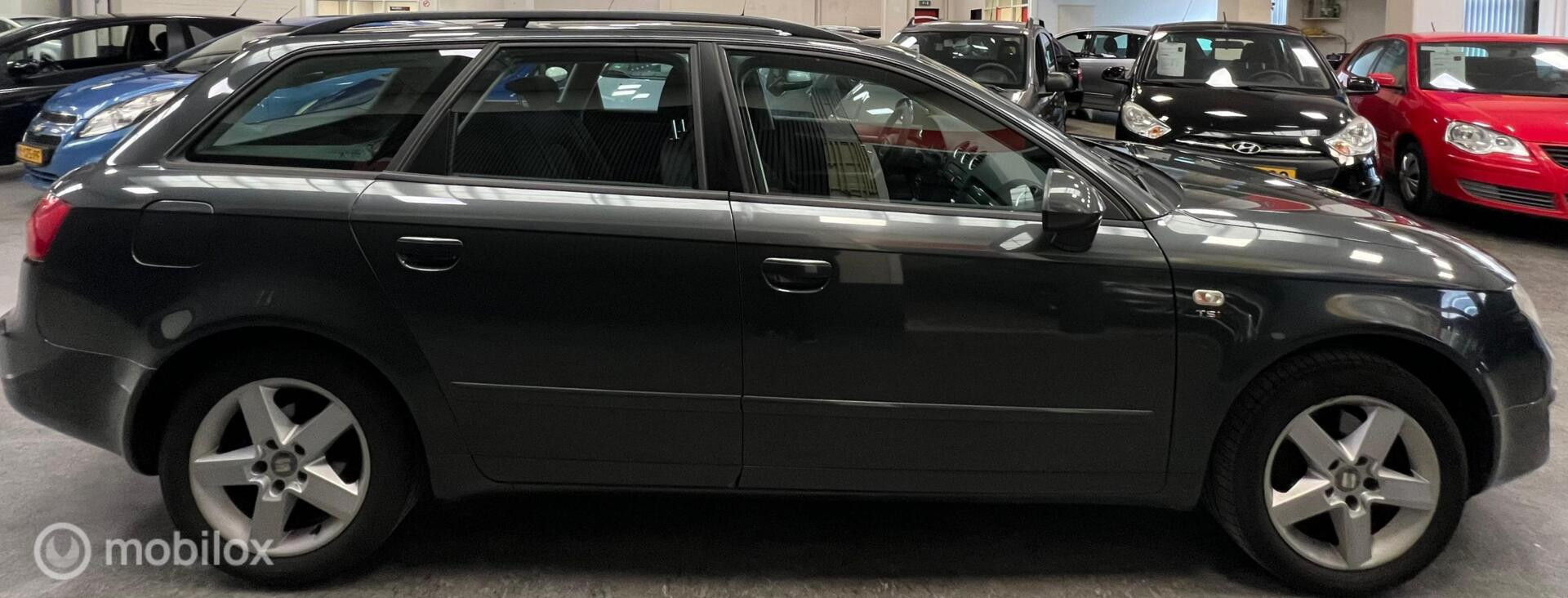 Hoofdafbeelding SEAT Exeo