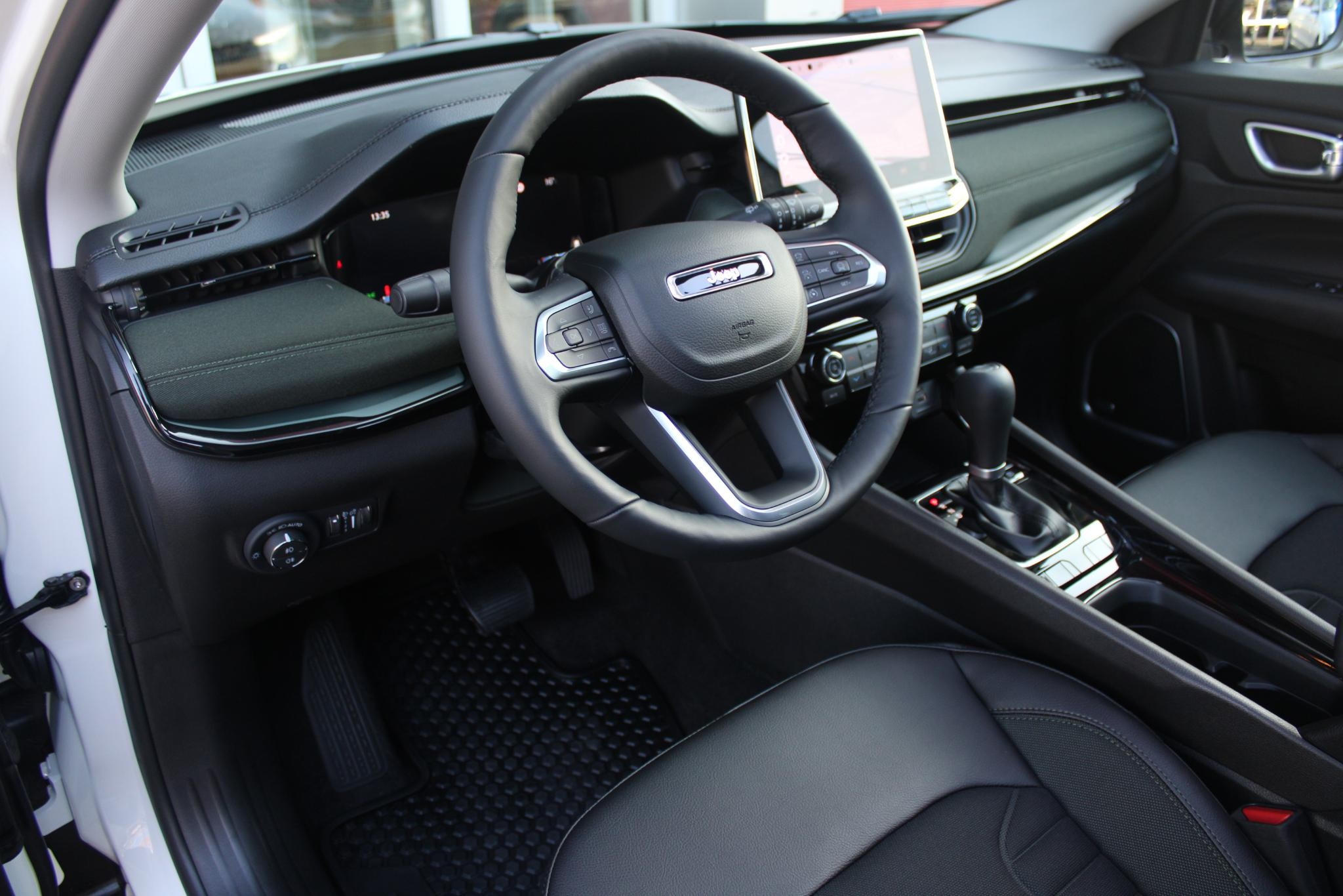 Hoofdafbeelding Jeep Compass