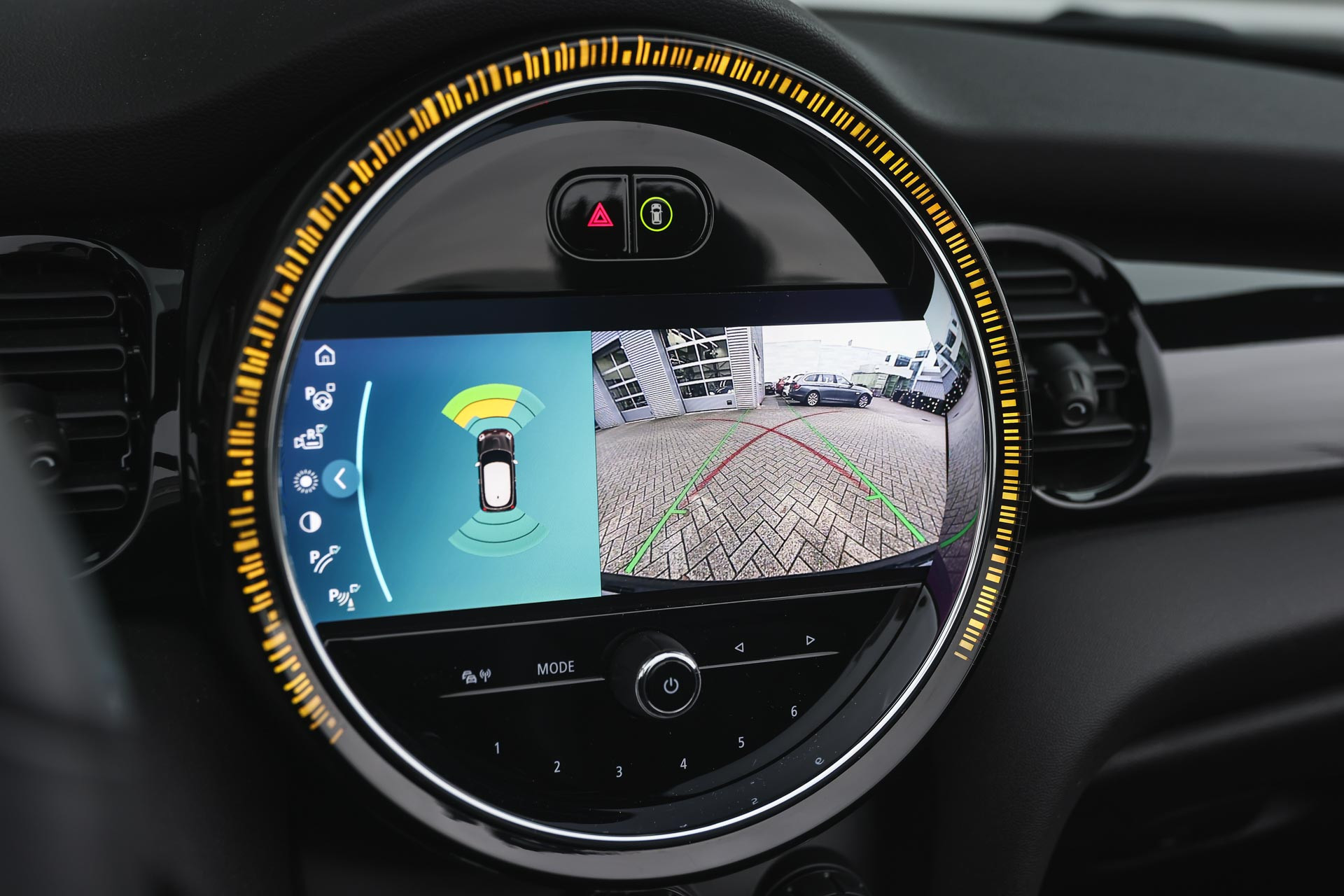 Hoofdafbeelding MINI Cabrio