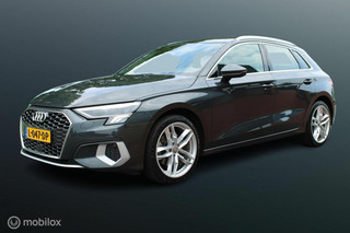 Audi A3 Sportback 35 TFSI 4 cilinder Business edition 150 PK, Pdc voor + achter, Sportstoelen, Led matrix, Clima, Cruise, Navi, Dakrails, 17 Inch Lmv.