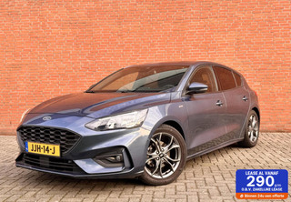 Hoofdafbeelding Ford Focus Ford Focus  1.0 Ecoboost ST Line|CARPLAY|CAMERA|LANE ASSIST