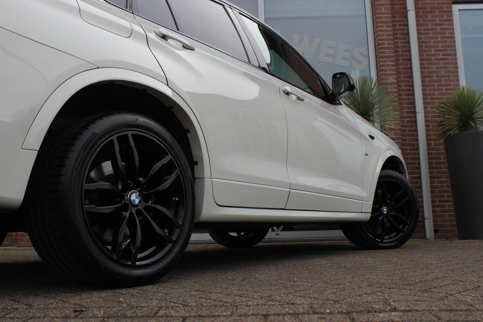 Hoofdafbeelding BMW X4