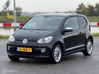 Volkswagen Up! 1.0 Black high up! BlueMotion