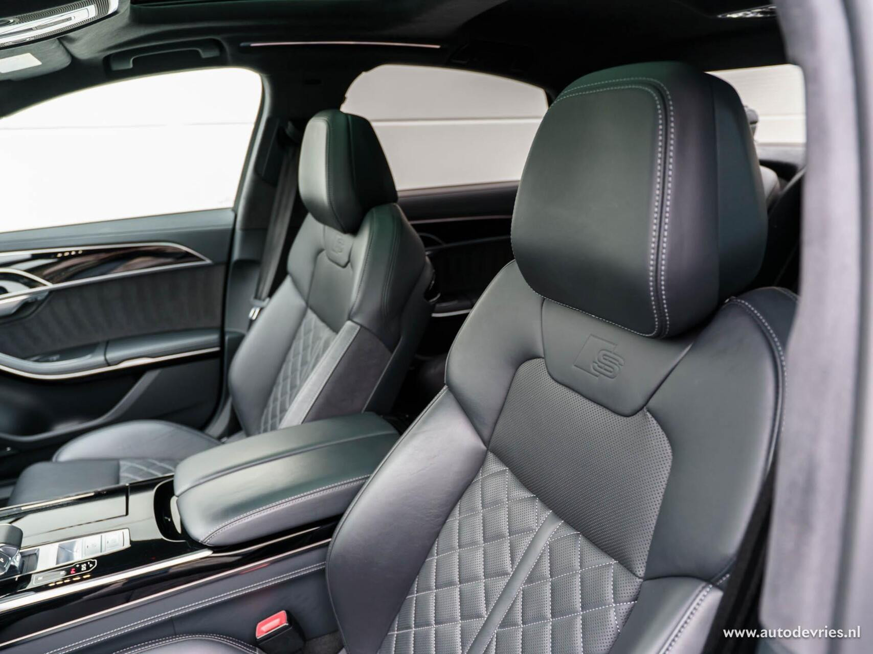 Hoofdafbeelding Audi A8