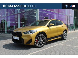 BMW X2 sDrive20i Automaat / Sportstoelen / Adaptieve LED / M Sportonderstel / Park Assistant / Stoelverwarming