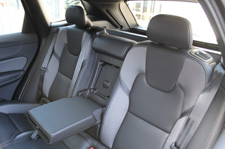 Volvo XC60 Volvo XC60 2.0 T6 Plug-in hybrid AWD Plus Black Edition | Panoramadak | H&K | 360 camera | Winterpack - afbeelding nr 50